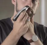Wahl Deluxe Travel Kit - Набор для стрижки бороды и тела для путешествий — фото 3