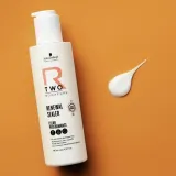 Schwarzkopf Professional Bonacure R-TWO Renewal Sealer - Восстанавливающая маска без смывания для волос, 145 мл — фото 2