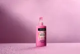 John Frieda Vibrant Shine - Многофункциональный спрей для придания блеска и смягчения волос, 150 мл — фото 2