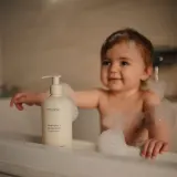 Mushie Organic Baby - Гель для душа и шампунь 2 в 1 для детей, 400 мл — фото 2