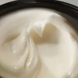 Hair Rituel by Sisley The Intense Nutrition Hair Care Mask - Интенсивно питательная маска для сухих и ослабленных волос, 190 мл — фото 2