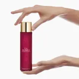 CAROLINA HERRERA La Bomba - Блестящее масло для тела, 150 мл — фото 3