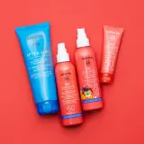 Apivita Bee Sun Safe Hydra Melting Ultra-Light Spray SPF50 - Защитное молочко для загара в спрее SPF 50, 200 мл — фото 8