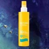 Biotherm Waterlover Milky Sun Spray SPF 50+ - Крем для загара SPF 50+, 200 мл — фото 2