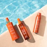 Institut Esthederm Adaptasun Protective Body Lotion - Солнцезащитное молочко для загара средней степени защиты от УФ-лучей, 200 мл — фото 3