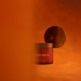 Omorovicza Gold Sugar Scrub - Деликатный сахарный пилинг, бережно очищающий и питающий кожу, 200 мл — фото 2