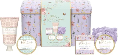 Baylis & Harding Royale Garden Lavender & Rose Hip Tea - Подарочный набор в жестяной коробке для лица
