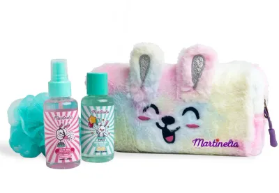 Дорожный набор для ванны Martinelia Circus Bath Set Bag, гель, спрей для тела и мочалка для детей3+