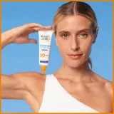 Garnier Ambre Solaire Sensitive Advanced - Защитная сыворотка для тела SPF 50+, 125 мл — фото 3