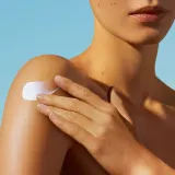 Biotherm Waterlover Hydrating Sun Milk SPF50+ - Молочко для загара SPF 50+, 200 мл — фото 3
