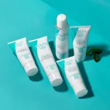 YOUTH Hydration Protecting Light Emulsion - Защитный крем для лица и тела SPF 30, 50 мл — фото 4