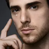 Shiseido Men Total Revitalizer Eye - Легкий крем для глаз, 15 мл — фото 4