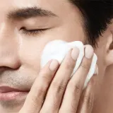 Shiseido Men Face Cleanser - Очищающая пенка для лица, 125 мл — фото 3