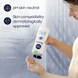 NIVEA MEN Sensitive - Гель для душа для мужчин удобная упаковка 3 x 500 мл 3 x 500 мл — фото 2
