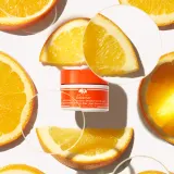 Origins GinZing Brightening Eye Cream - Осветляющий крем для глаз против темных кругов и отеков, 15 мл, оттенок Warm — фото 8