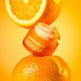OLEHENRIKSEN Truth Banana Bright+ Eye Creme - Осветляющий крем для глаз, 15 мл — фото 3