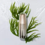 Shiseido Benefiance Wrinkle Smoothing Contour Serum - Сыворотка для лица, уменьшающая признаки старения, 30 мл — фото 4