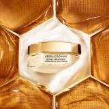 GUERLAIN Abeille Royale Honey Treatment Rich Cream - Питательный крем против морщин, наполняющий, 50 мл — фото 4