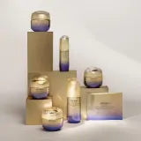 Shiseido Vital Perfection Uplifting & Firming Express Eye Mask - Маска для глаз с эффектом упругости и лифтинга для области вокруг глаз, 12 шт — фото 6