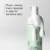 Clinique Extra Gentle Cleansing Foam - Нежная очищающая пенка для сухой и очень сухой кожи, 125 мл — фото 3