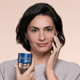Avene DermAbsolu Intensive Resculpting Night Cream - Интенсивный крем для ночного ухода, 40 мл — фото 3
