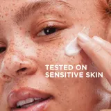 IT Cosmetics Confidence In a Cream - Увлажняющий крем для лица против старения, 60 мл — фото 6