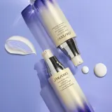 Shiseido Vital Perfection Liftdefine Radiance Serum - Сыворотка для лица, придающая упругость и молодой вид, 40 мл — фото 6