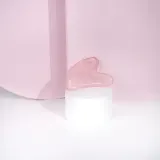 Brushworks Resin Rose Roller & Gua Sha - Набор для ухода за кожей — фото 4