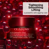 Clarins Super Restorative Day Cream - Крем на день для всех типов кожи, 50 мл — фото 6
