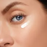 Biotherm Blue Pro-Retinol Eye Cream - Крем для глаз с ретинолом, 15 мл — фото 3