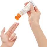 Vichy Capital Soleil - Тонирующий уход против пигментных пятен 3 в 1 SPF 50, 50 мл, оттенок Tinted — фото 3
