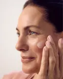 NIVEA Hyaluron Cellular Filler - Удобная упаковка против морщин — фото 3