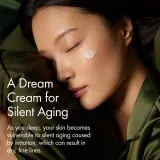 Origins Dr. Andrew Weil for Origins Mega-Mushroom Overnight Recovery Cream - Увлажняющий и успокаивающий ночной крем для лица, 50 мл — фото 5