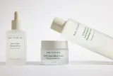 BOUTIJOUR Snow Lotus Lifting Serum - Сыворотка интенсивного увлажнения для осветления и смягчения кожи, 40 мл — фото 8