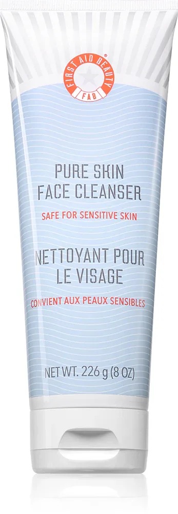 First Aid Beauty Pure Skin - Очищающее средство для лица