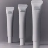 WHAMISA Organic Flowers Eye Essence - Сыворотка для глаз с отбеливающим эффектом и антивозрастным действием, 30 мл — фото 2