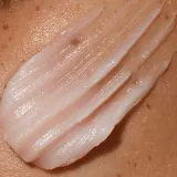 Omorovicza Queen Cream - Крем для лица на день, восстанавливающий упругость кожи с матовым покрытием, 50 мл — фото 5