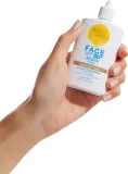Bondi Sands SPF 50+ Everyday Face Fluid - легкий тонизирующий флюид для лица SPF 50+, 50 мл — фото 2