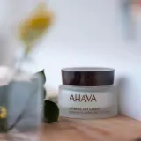 AHAVA Time To Revitalize - Омолаживающий крем для лица против морщин, 50 мл — фото 6
