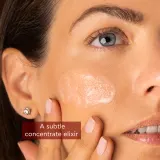 Apivita Beevine Elixir Lift Serum - Сыворотка для лица с эффектом лифтинга и упругости с осветляющим эффектом, 30 мл — фото 8