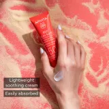 Apivita Bee Sun Safe Hydra Sensitive Soothing Face Cream SPF50+ - Увлажняющий и успокаивающий крем SPF 50+, 50 мл — фото 7