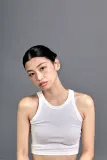 Mizon Inout Daily Soothing Sunscreen - Ультралегкий защитный флюид с успокаивающим действием SPF 50+, 50 мл — фото 4