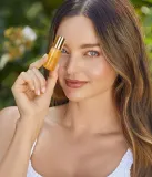KORA Organics Noni Radiant Eye Oil - Уход за кожей вокруг глаз, 10 мл — фото 5