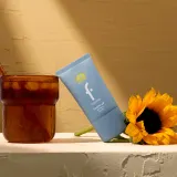 flormar Glow Up Sun Base SPF 50 - Эмульсия для загара с осветляющим эффектом, 40 мл — фото 4