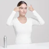 Institut Esthederm Cellular Water Mist - Энергетический увлажняющий спрей для лица с клеточной водой — фото 4