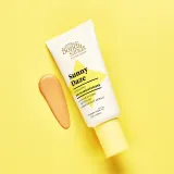 Bondi Sands Everyday Skincare Sunny Daze SPF 50 Moisturiser - Увлажняющий крем с защитой SPF 50, 50 г — фото 2