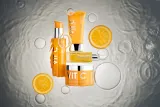 Rodial Vit C Brightening Cleanser - Розовый гель для очищения кожи, 135 мл — фото 4