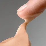 MÁDARA Kojic Alternative Pigment Serum - Сыворотка против пигментации кожи, 30 мл — фото 2