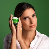 Apivita Bee Radiant Cream - Rich Texture - Экстра питательный крем для лица против старения и укрепляющий кожу, 50 мл — фото 8