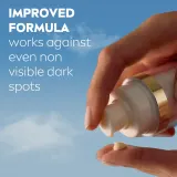 NIVEA Luminous - Подарочный набор отбеливающей косметики для лица — фото 5